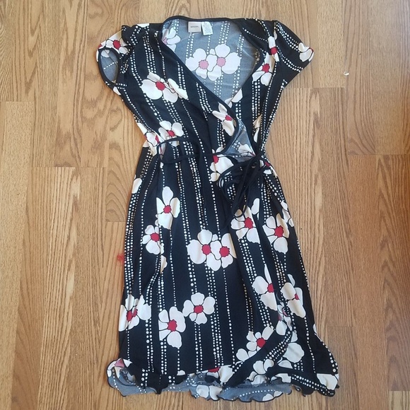Merona Dresses & Skirts - SoldMerona Womens Sz Small Wrap Dress Floral Black